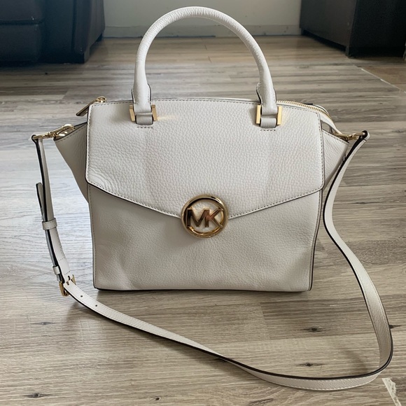 Michael Kors Large Hudson Satchel - Picture 3 of 8